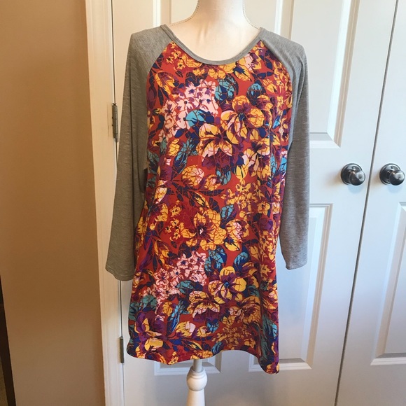 LuLaRoe Tops - LulaRoe Randy